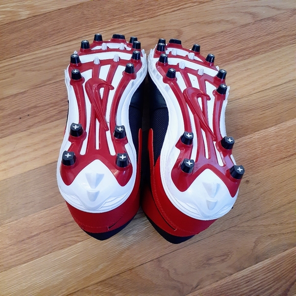 NIKE JORDAN 1 Mid TD BRED Football Cleats   Red & black Size 9 Nike Jordan - Picture 4 of 6